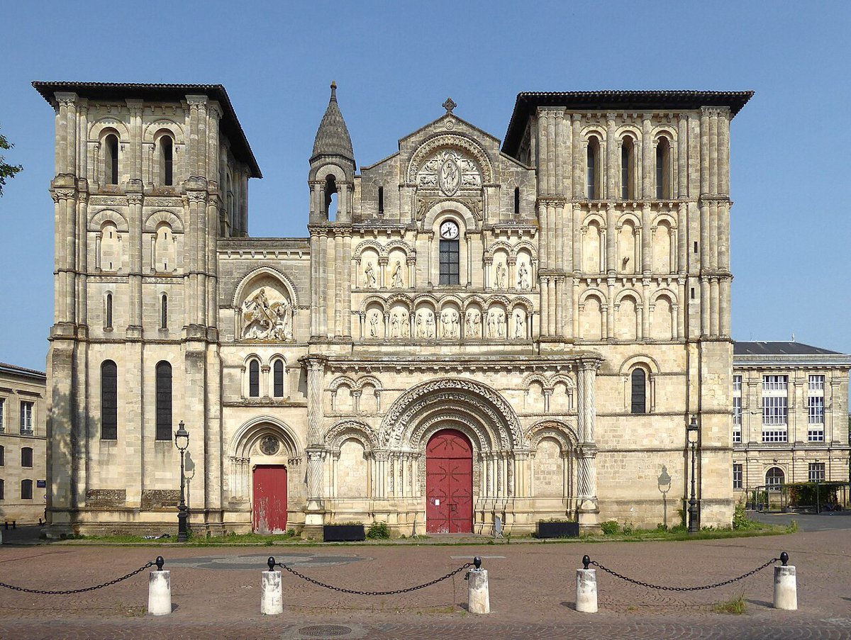 L'abbatiale Sainte-Croix, à Bordeaux.