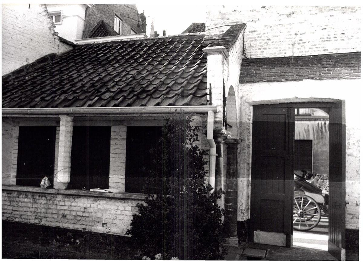 Les maisons-Dieu, à Bruges.